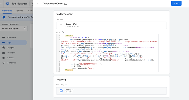 وسم Custom HTML فيه كود TikTok مع Trigger من نوع All Pages